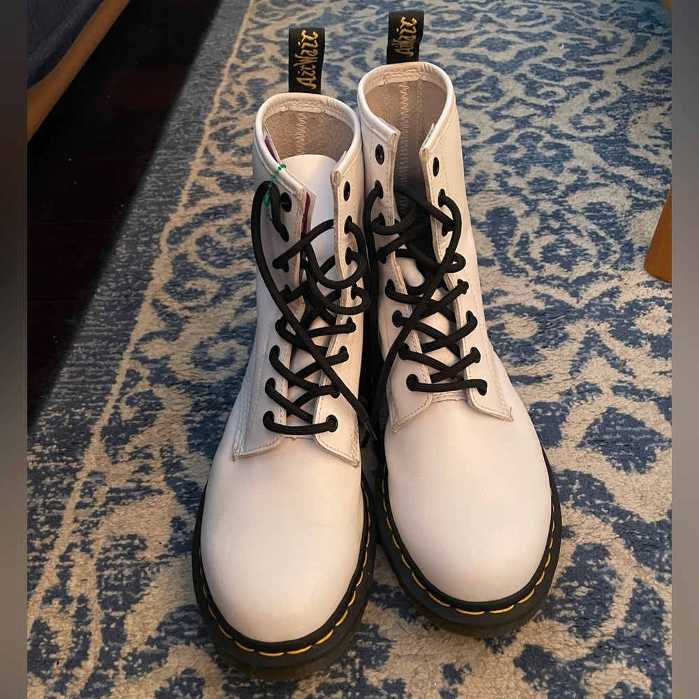 Dr. Martens Women’s Boots Size 10 Preowned